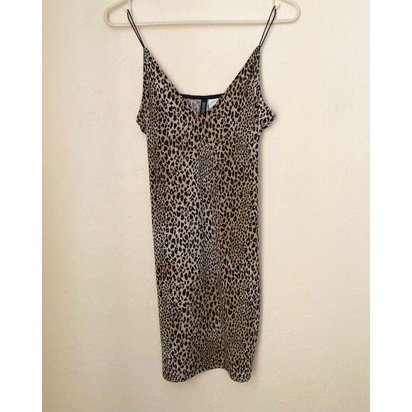 H&M Divided Women's Mini Dress Size 4 Leopard Print Bodycon - Picture 2 of 6